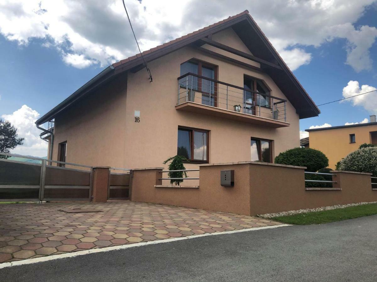 Ladislav Spisske Vlachy Exterior foto